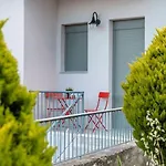Pavlina's Three Minutes From Apartment