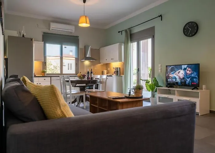Apartamento Pavlina's Three Minutes From Tolón