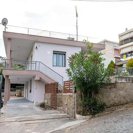 Pavlina's Three Minutes From *