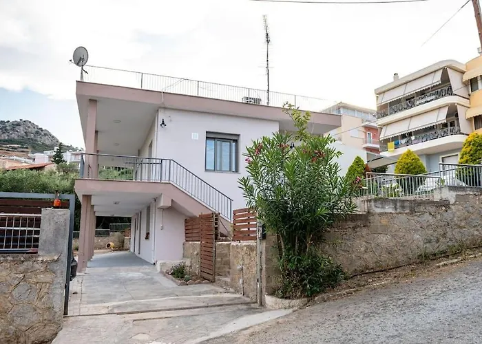 Pavlina's Three Minutes From *