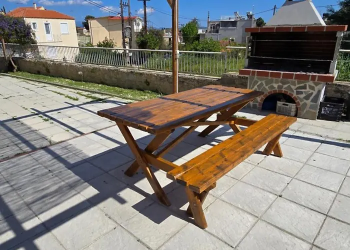 Pavlina's Three Minutes From דירה טולון